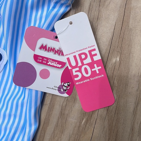 NWT- Minnie Mouse Swimsuit Size 5T - Picture 3 of 7